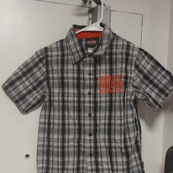 All for $100 - Authentic set of children's Harley Davdison shirts ages 4 to 10 - Picture 8 of 11